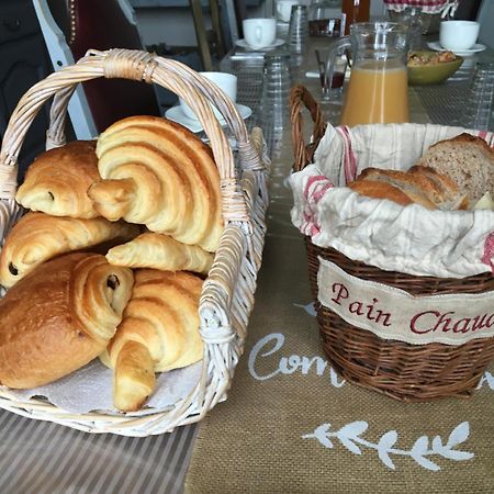 Saint-Michel-de-Livet B&B Haras De La Cour Fleury מראה חיצוני תמונה