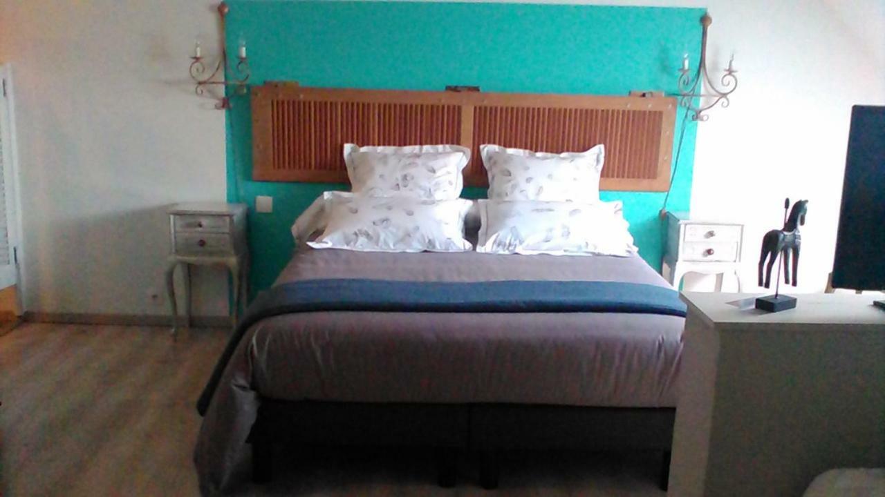Saint-Michel-de-Livet B&B Haras De La Cour Fleury מראה חיצוני תמונה